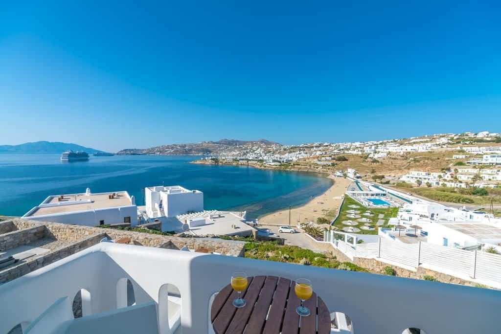 cabo mikonos