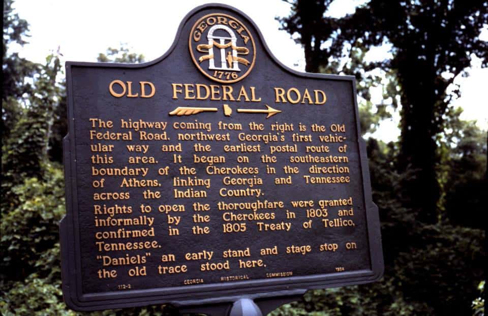 Recorrido en automóvil por la antigua carretera federal