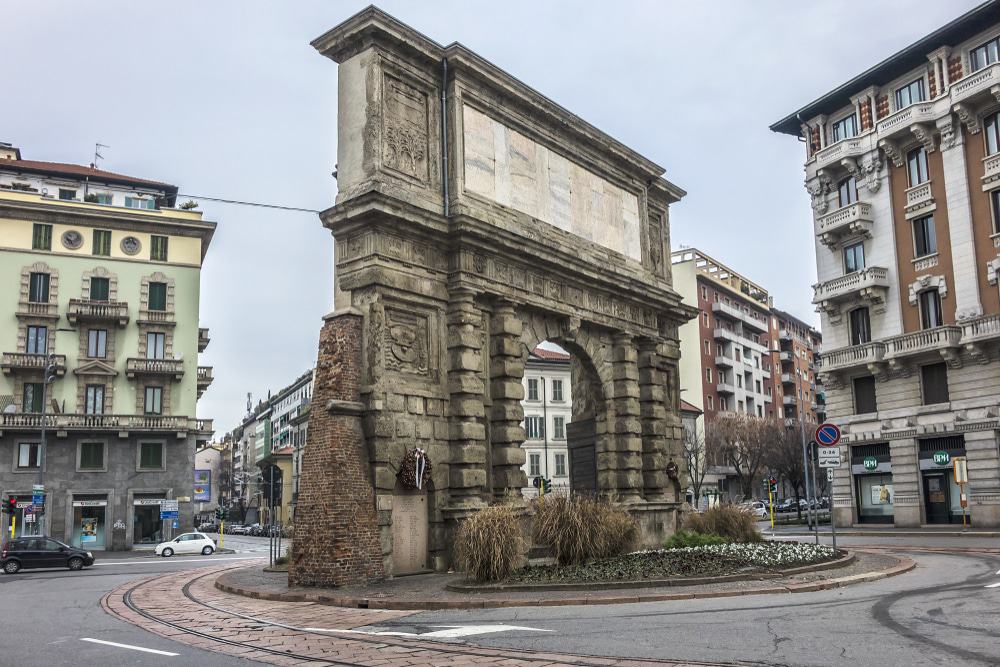 Porta Romana, Milán