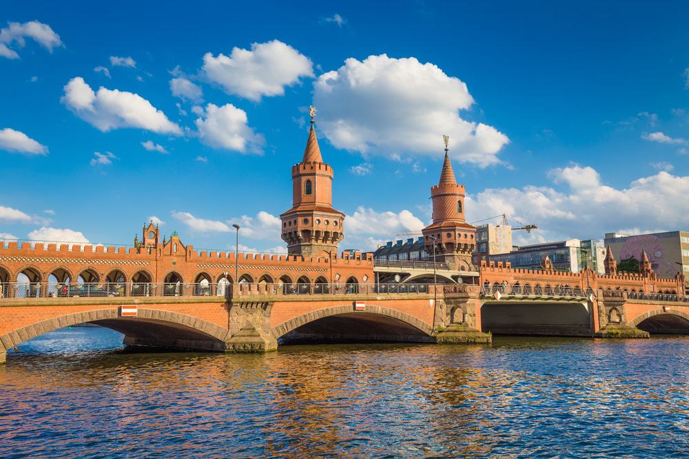 Puente Oberbaum, Friedrichshain, Berlín