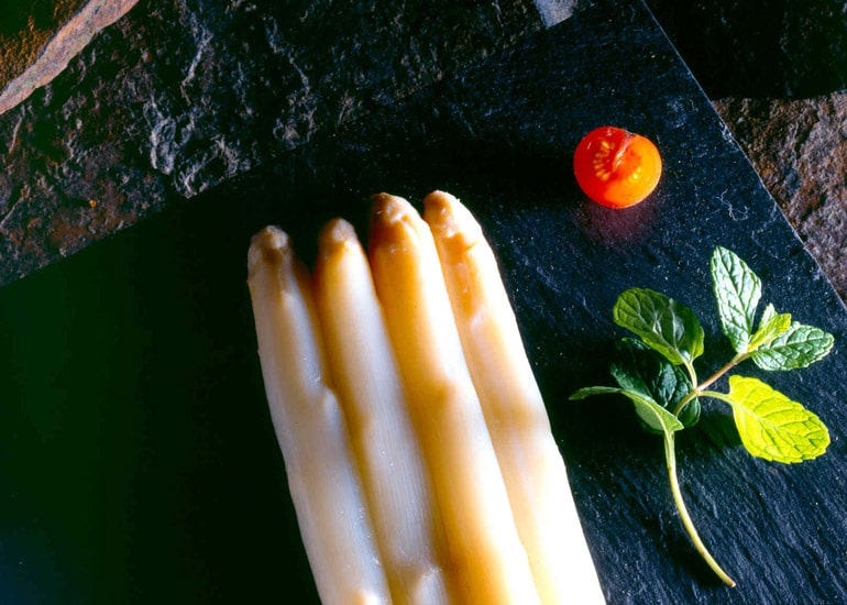 Espárragos Alcachofas Pimientos Quesos