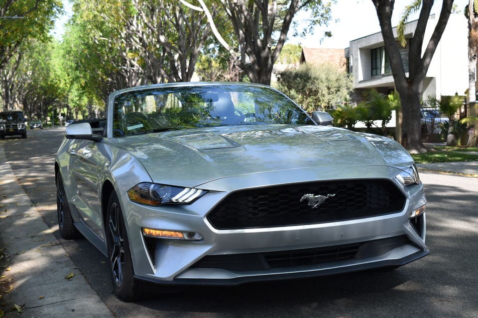 Tour privado de celebridades del Mustang