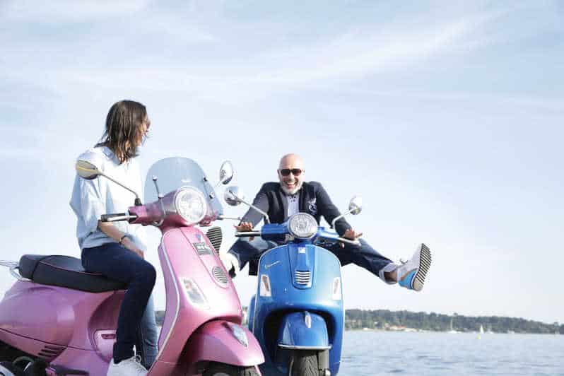 Visita turística a Cannes en Vespa