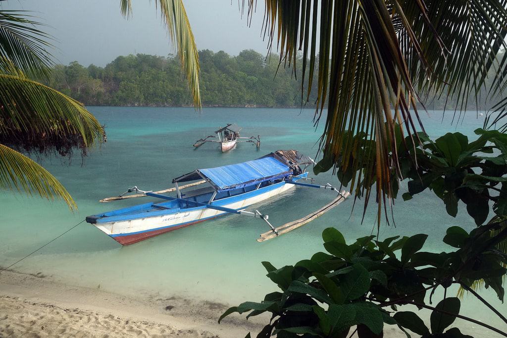 Poya Lisa, Islas Togean