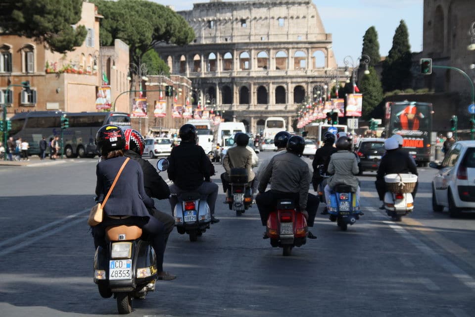 Vespa Tour Roma