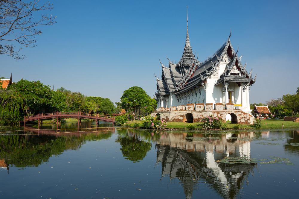 Palacio Sanphet Prasat en Samut Prakan