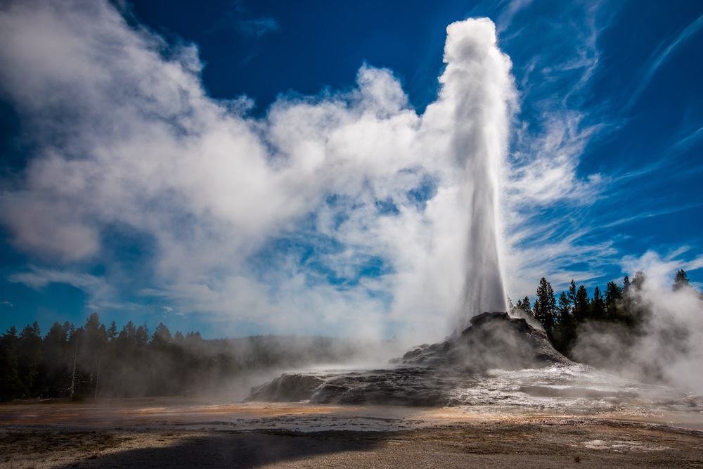 Géiser del castillo en Yellowstone