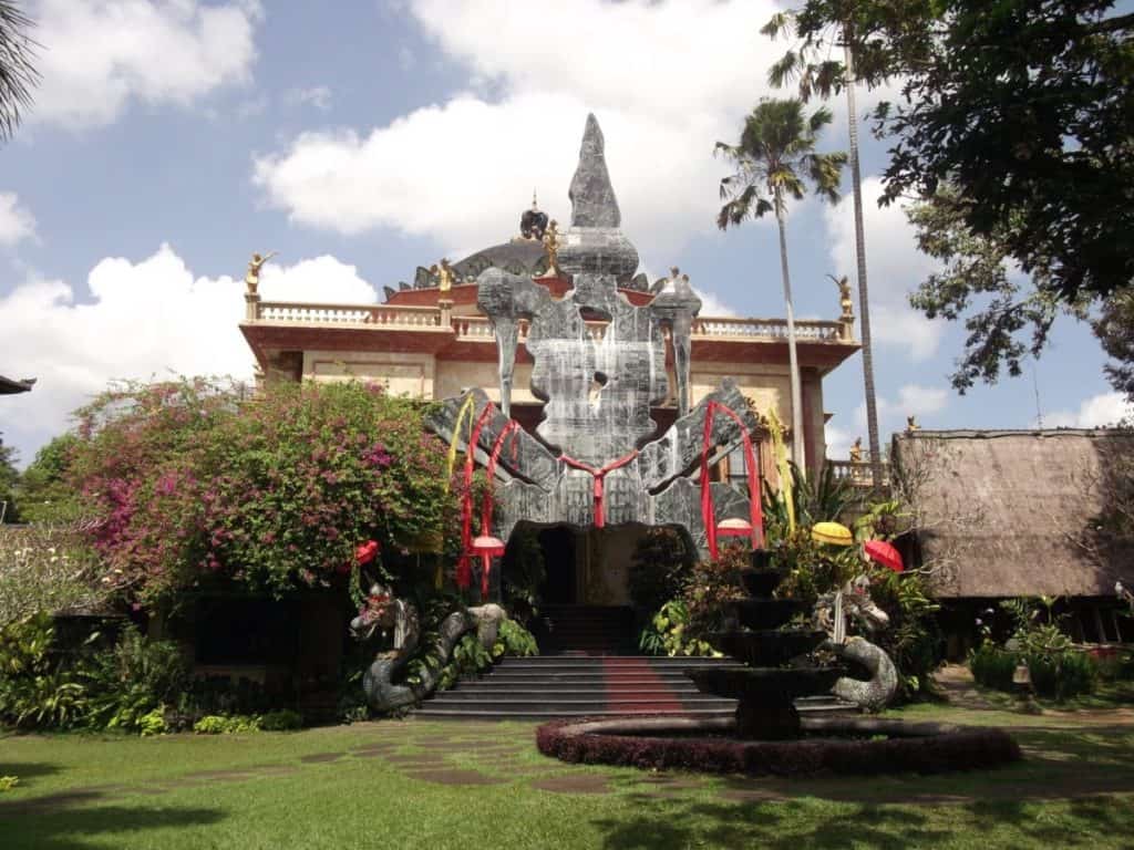 Museo del Renacimiento Blanco