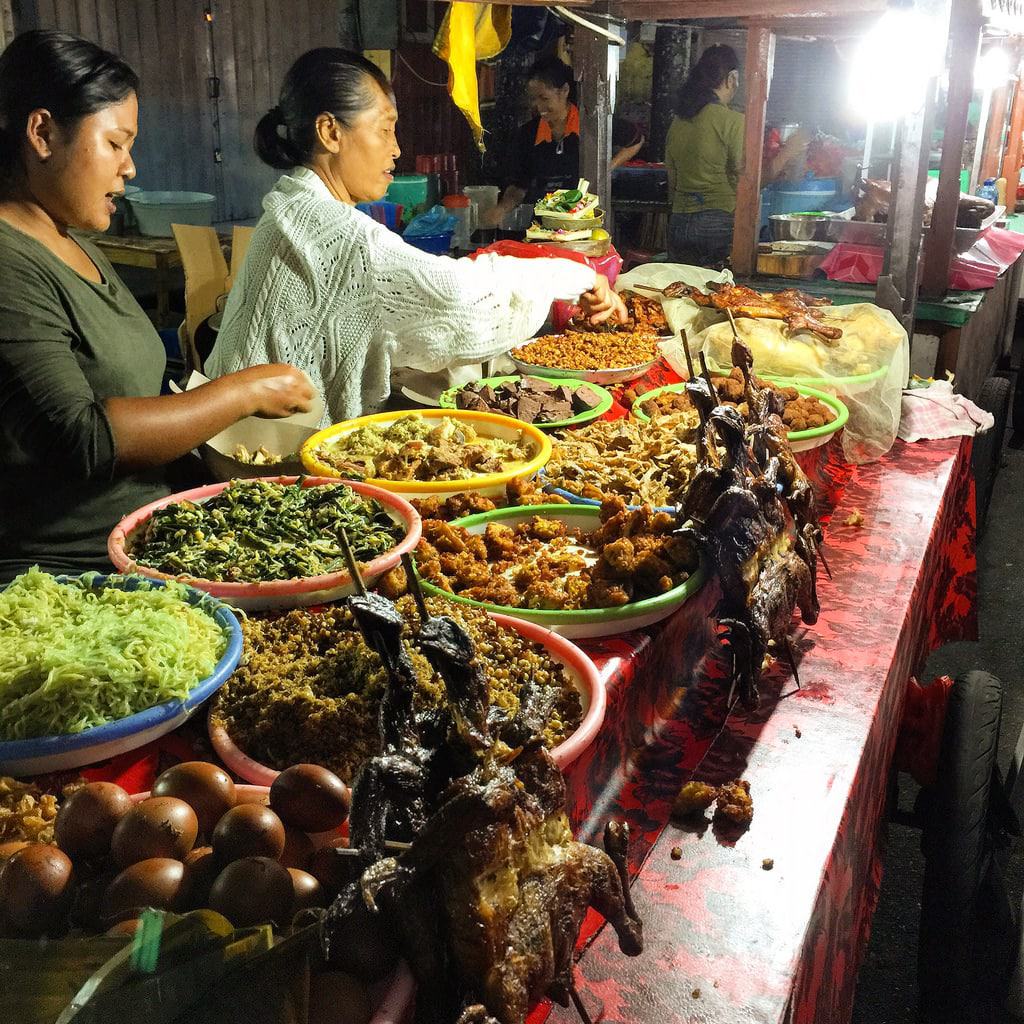 Mercado nocturno de Gianyar