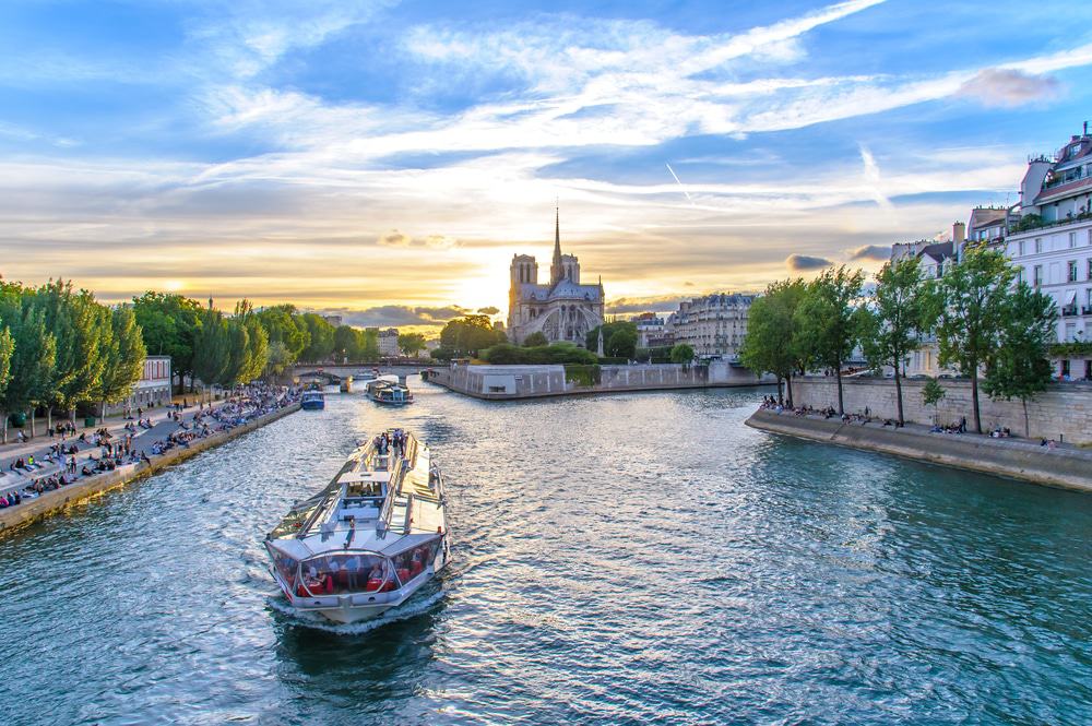 Río Sena en París